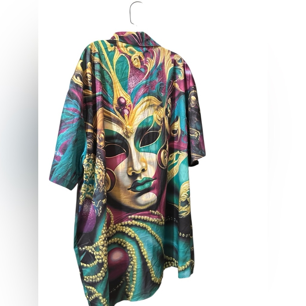 Colorful Mask Print Shirt - Picture 12 of 14